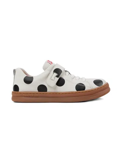 Camper ポルカドット スニーカー In White