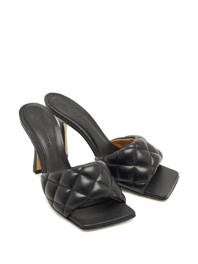 Pre-owned Bottega Veneta Lido 绗缝皮质凉鞋 In Black