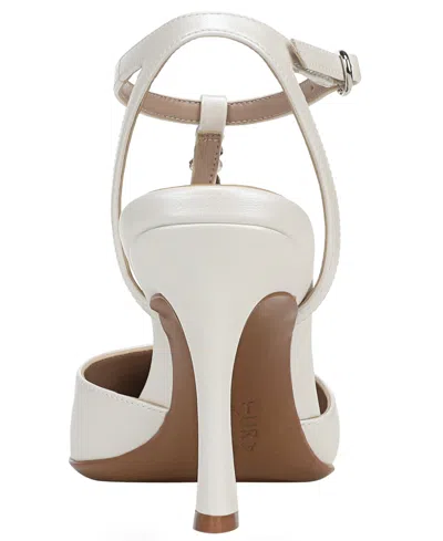 Naturalizer Astrid T-strap Pump In White
