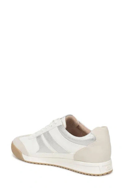 Naturalizer Garnet Sneaker In White