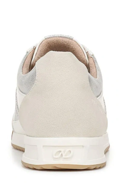 Naturalizer Garnet Sneaker In White