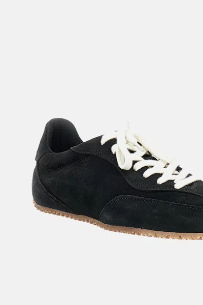 Axel Arigato Daze Runner Black Sneaker With Logo On The Tongue And Grooved Sole In Suede Man