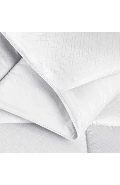 Superior Reversible Down Alternative Comforter In White