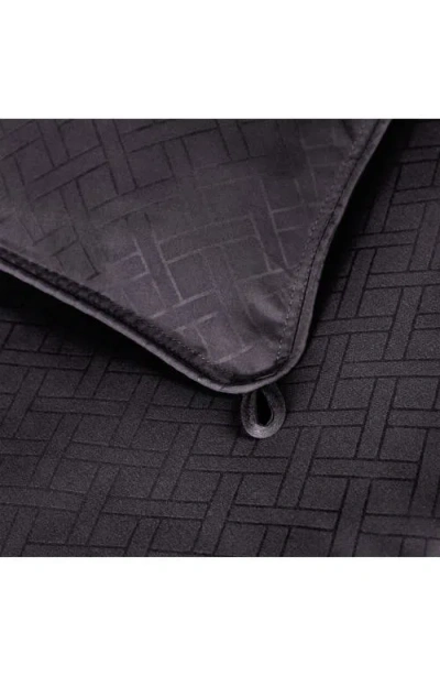 Superior Reversible Down Alternative Comforter In Black