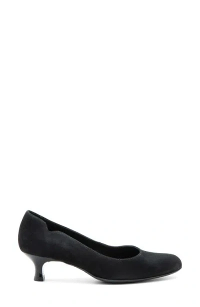 Ara Kat Kitten Heel Pump In Black