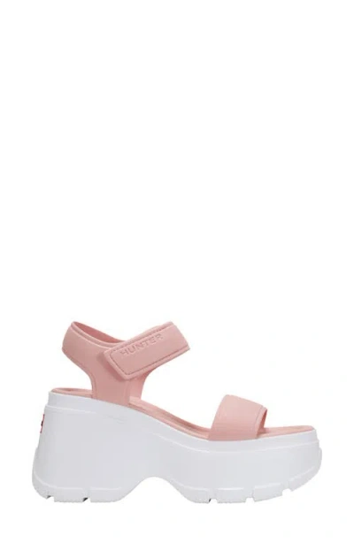 Hunter Abel Platform Sandal In Pink