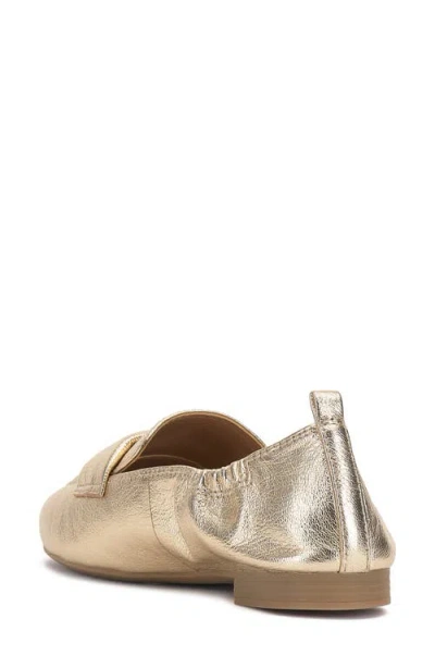Vince Camuto Azur Flat In Gold