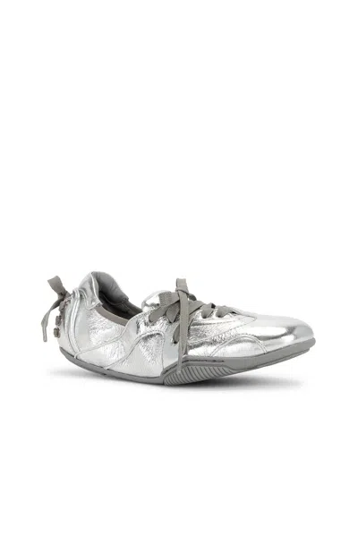 Acne Studios Ballerinas Aus Metallic-leder In White