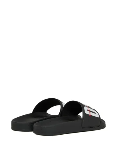 Dsquared2 Logo Slides In Black