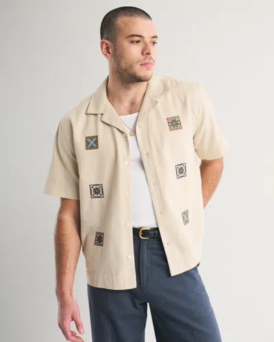 Abercrombie & Fitch Short Sleeve Tile Detail Knitted Shirt In Neutral