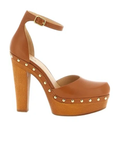 Chloé Lola Studded Leather Platform Sandals In Brown