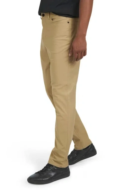 Dkny Universal Tech Pants In Brown