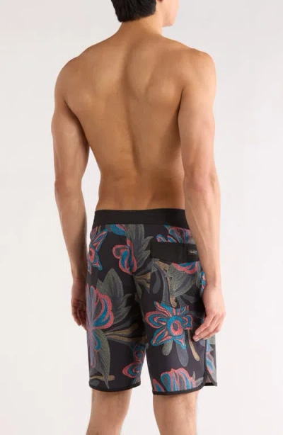 Volcom Infuse Swim Trunks In Multi