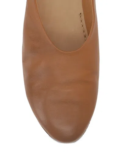Marsèll Flats In Brown