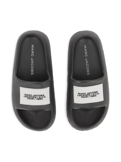 Marc Jacobs Embossed Logo-patch Slides In Black