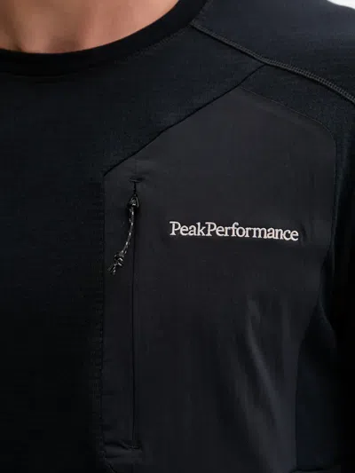 Peak Performance Freelight Zip-pocket T-shirt In Black