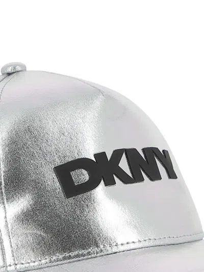 Dkny Logo-patch Cap In Gray