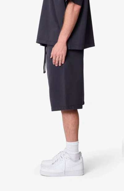 Mnml Heavy Basic Sweat Shorts In Black