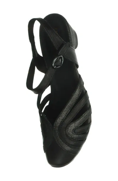 Think ! Aida Pump In Black