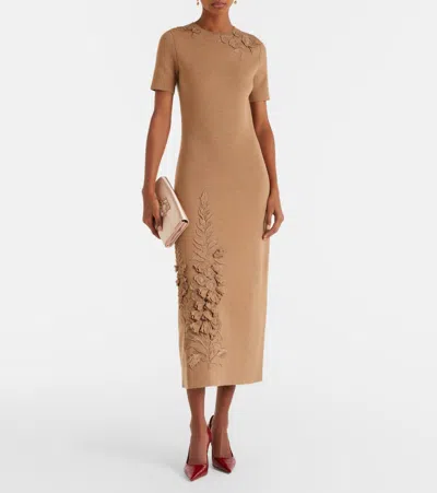 Oscar De La Renta Foxglove Embroidered Short-sleeve Knit Maxi Dress In Brown