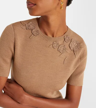 Oscar De La Renta Foxglove Embroidered Short-sleeve Knit Maxi Dress In Brown