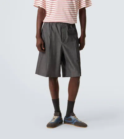 Plan C Wool Shorts In Black
