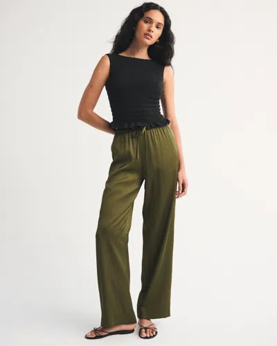 Abercrombie & Fitch 2-in-1 Reversible Smocked Top In Black