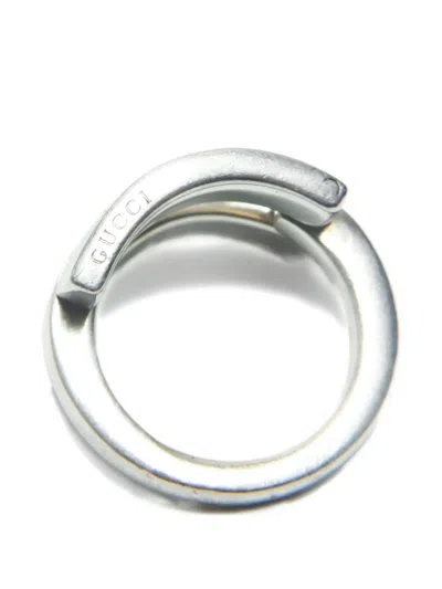 Pre-owned Gucci 2000s Logo Ring In Silver