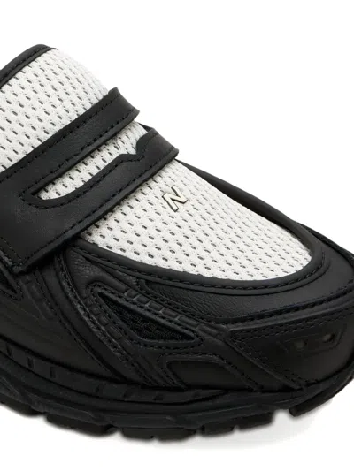 New Balance Unisex 1906l Sneakers In Black