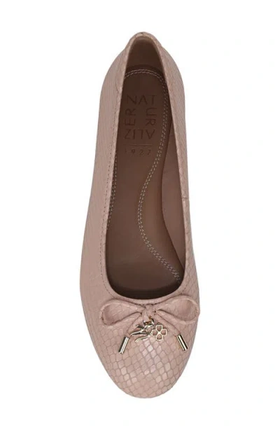 Naturalizer Ashlyn Ballet Flat In Multi