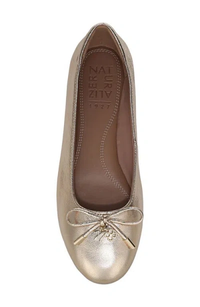Naturalizer Ashlyn Ballet Flat In Multi