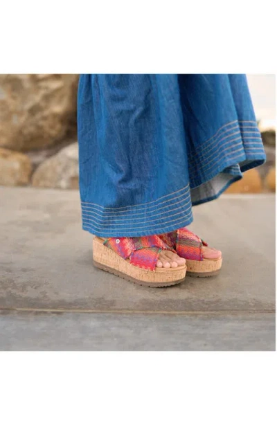 Minnetonka Posey Platform Wedge Slide Sandal In Multi
