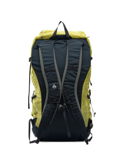 Montbell Versalite Pack 30 Drawstring Backpack In Green