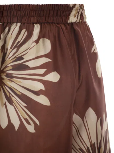 Brunello Cucinelli Women Silk Twill Shorts With Floral Print And Elasticated Waistband In Brown