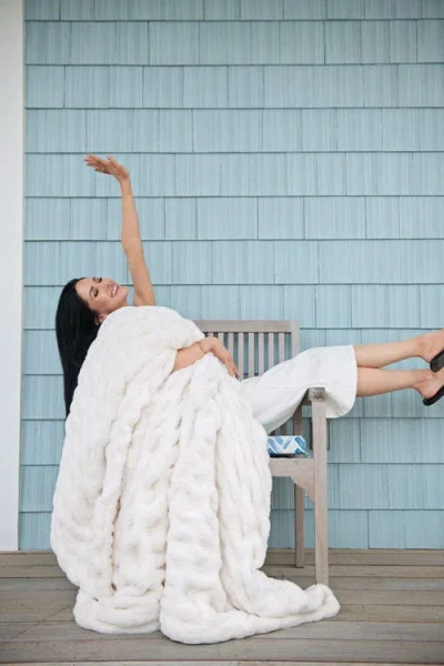 Minky Couture Hugs Cream Blanket In White