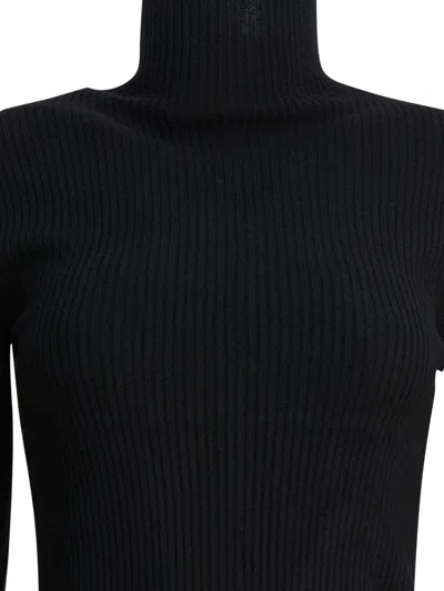 R2w Lesley Roll-neck Split-back Sweater In Black