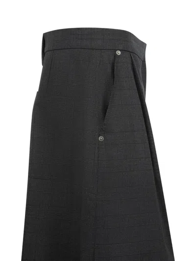 Loewe Check-pattern Cargo Shorts In Black