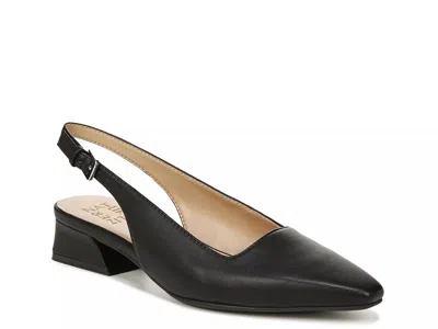 Naturalizer Lesley Slingback Pump In Black