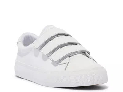 Keds Jump Kick Sneaker In White