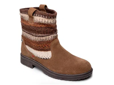 Minnetonka Joli Bootie In Brown