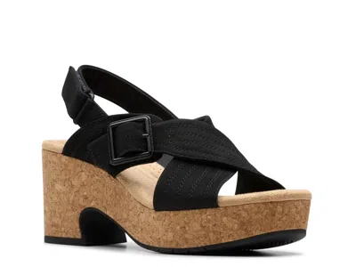 Clarks Wide Width Nerisa West Wedge Sandal In Multi