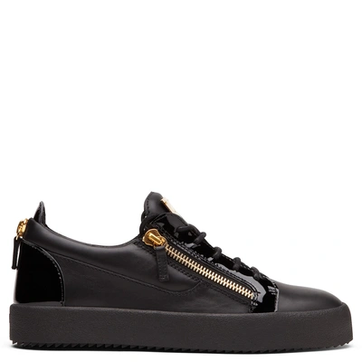 Shop Giuseppe Zanotti - Black Calfskin Low-top Sneakers Nicki