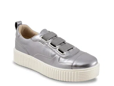 Trotters Bliss Platform Sneaker In Gray