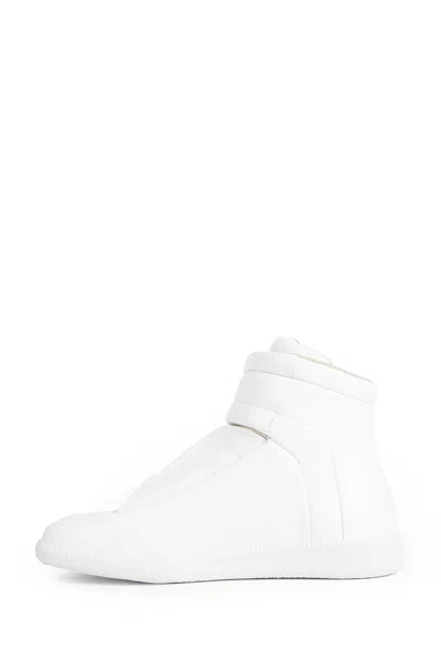 Maison Margiela Future Sneaker With Padded Ankle Strap For Men In White
