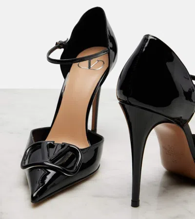 Valentino Signature Patent Leather Pump In Black