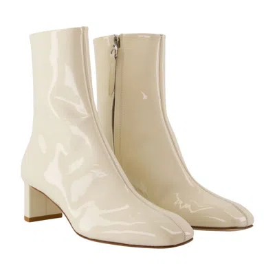 Aeyde Millie Ankle Boots In White