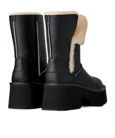 Ugg Esmee Boots In Black
