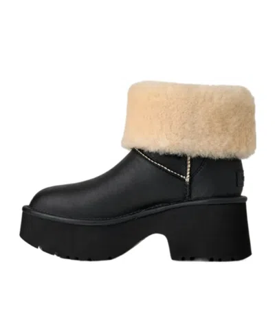 Ugg Esmee Boots In Black