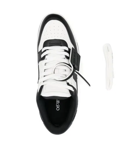 Off-white Low-top Sneakers With Iconic Branding And Rubber Sole In Black
