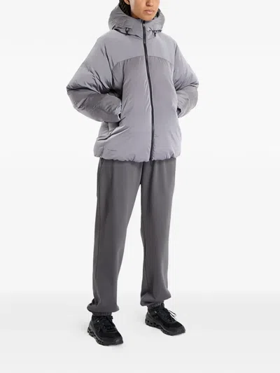 On Puffer Jacket In Gray